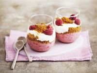 Himbeer-Bananen-Trifle mit Spekulatius Rezept
